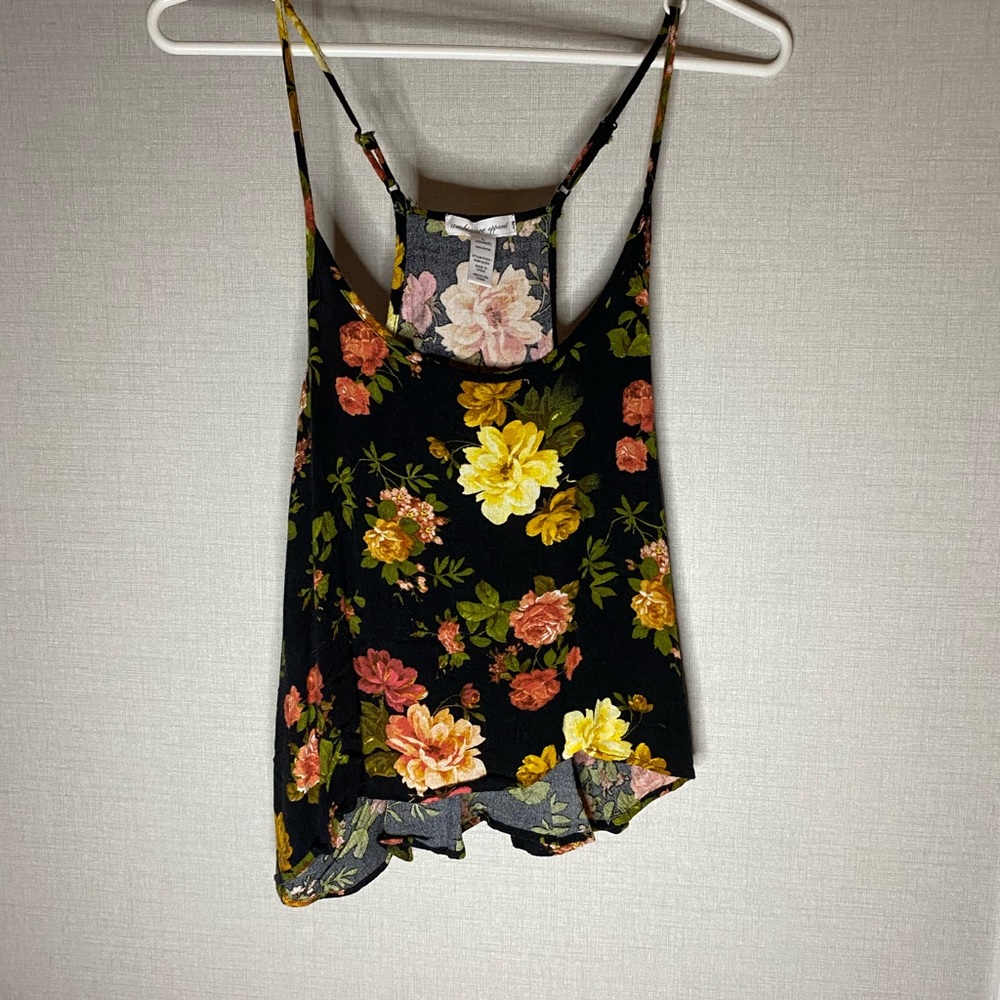 Ambiance Apparel Size L Flowered Tank